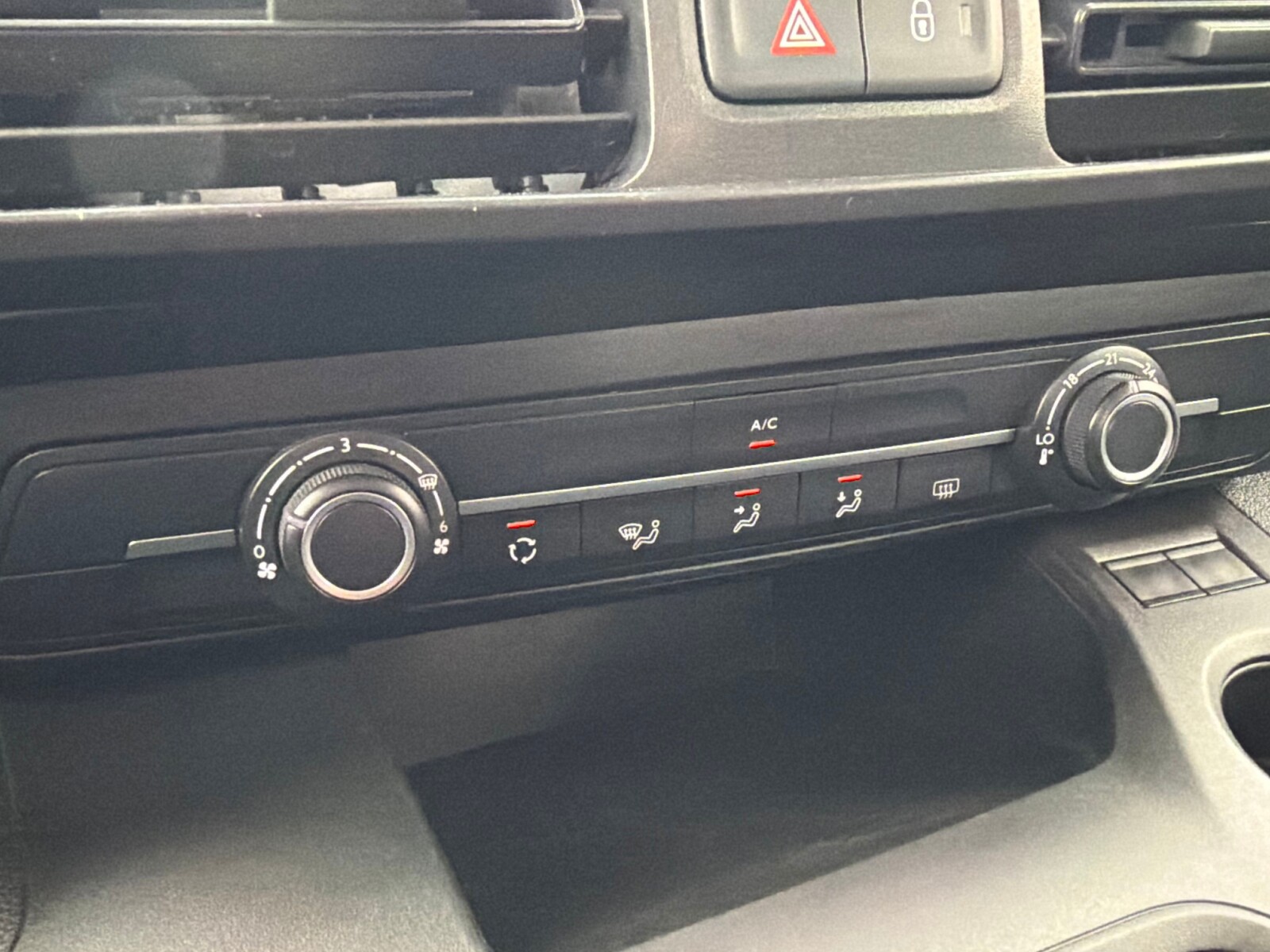 Toyota Proace City Verso - zdjęcie 23