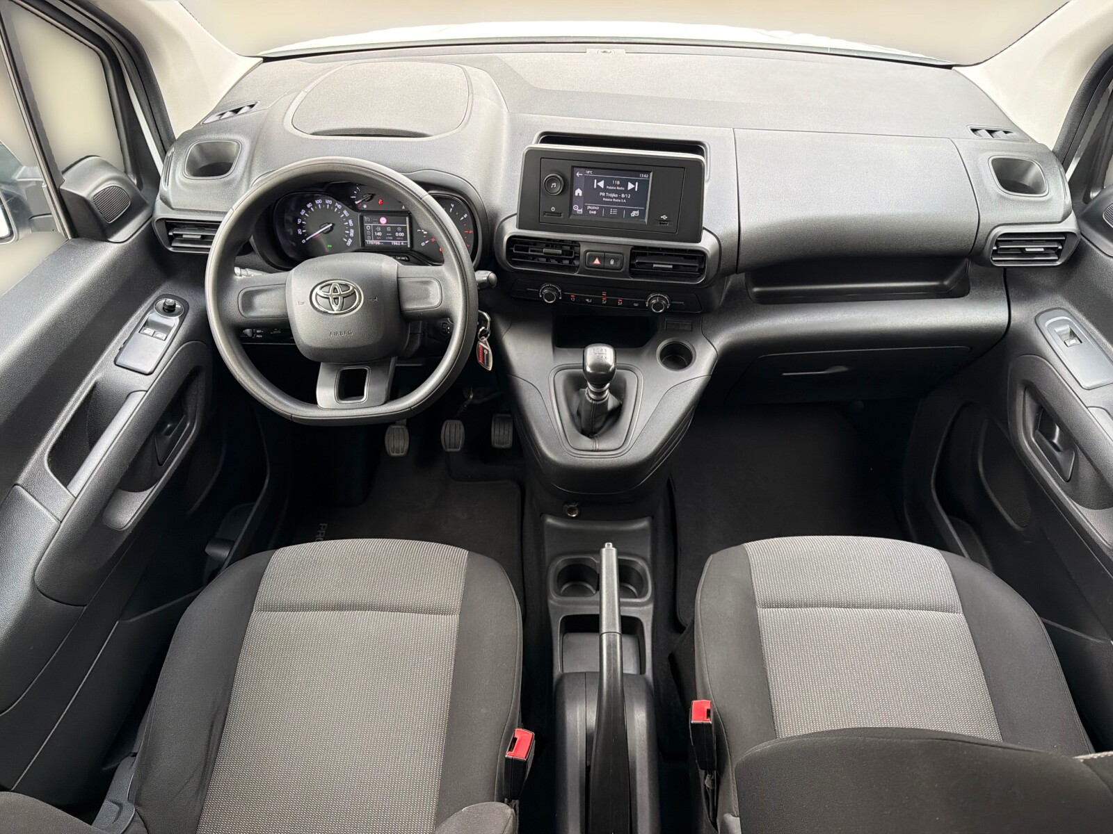 Toyota Proace City Verso - zdjęcie 19
