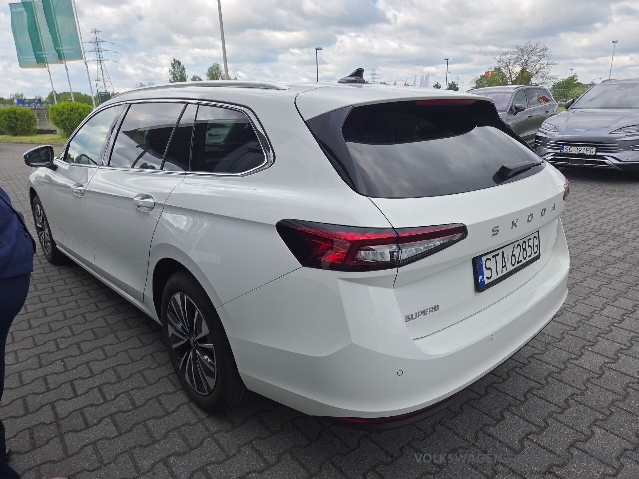 Škoda Superb Combi - zdjęcie 4