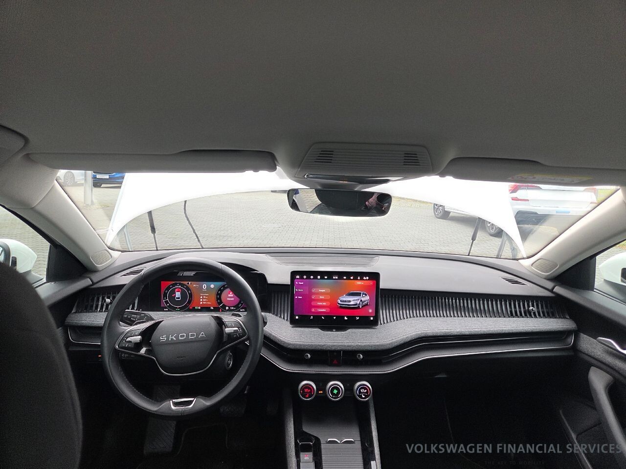 Škoda Superb Combi - zdjęcie 7