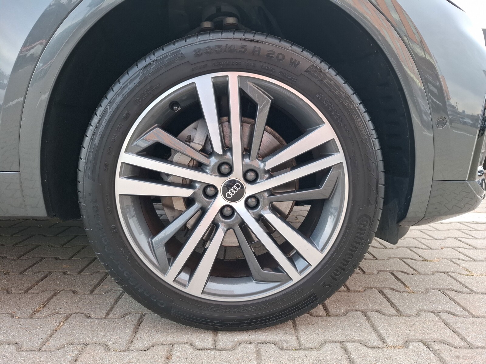 Audi Q5 - zdjęcie 17