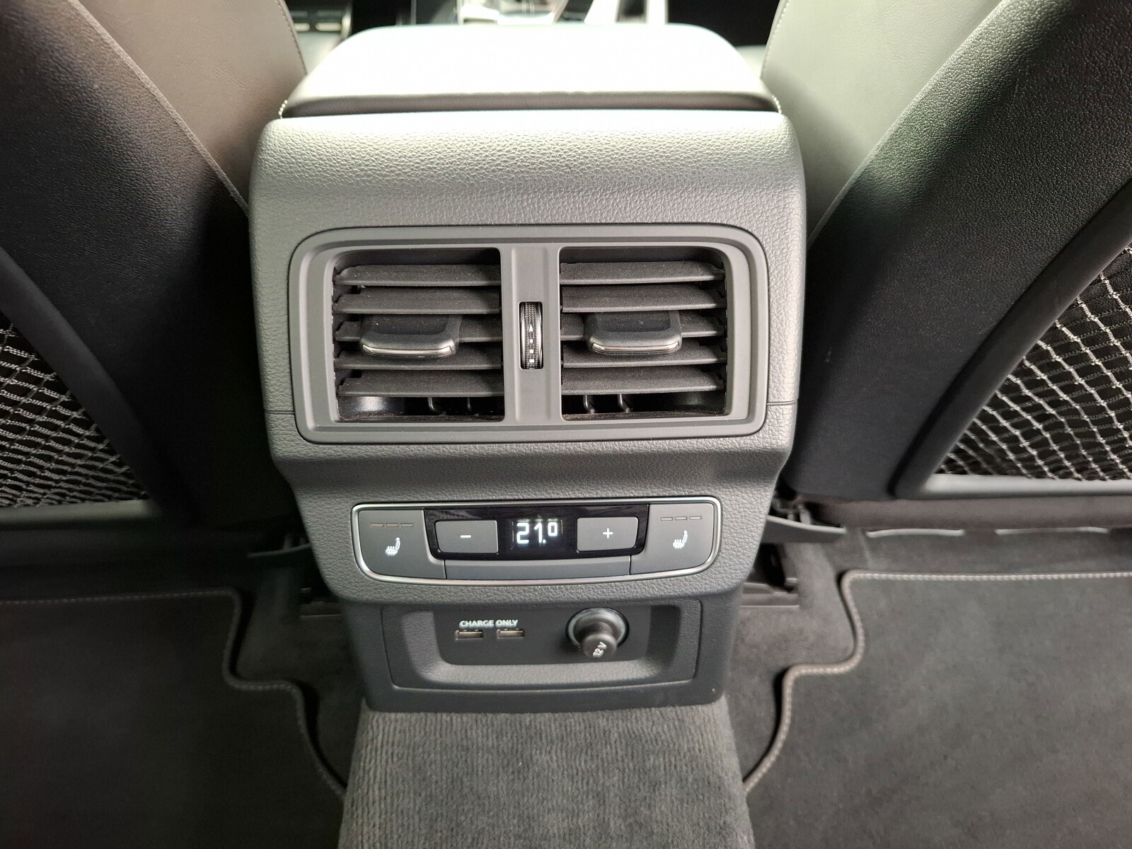 Audi Q5 - zdjęcie 21