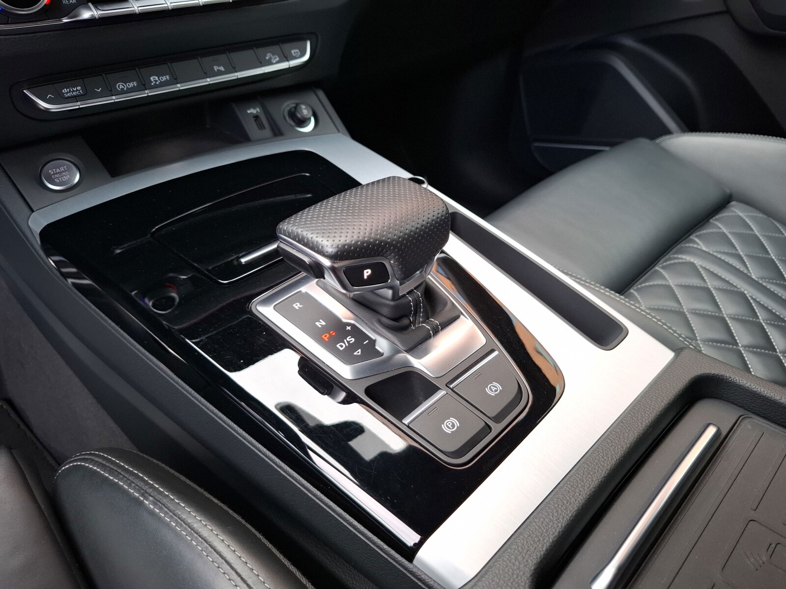 Audi Q5 Sportback - zdjęcie 15