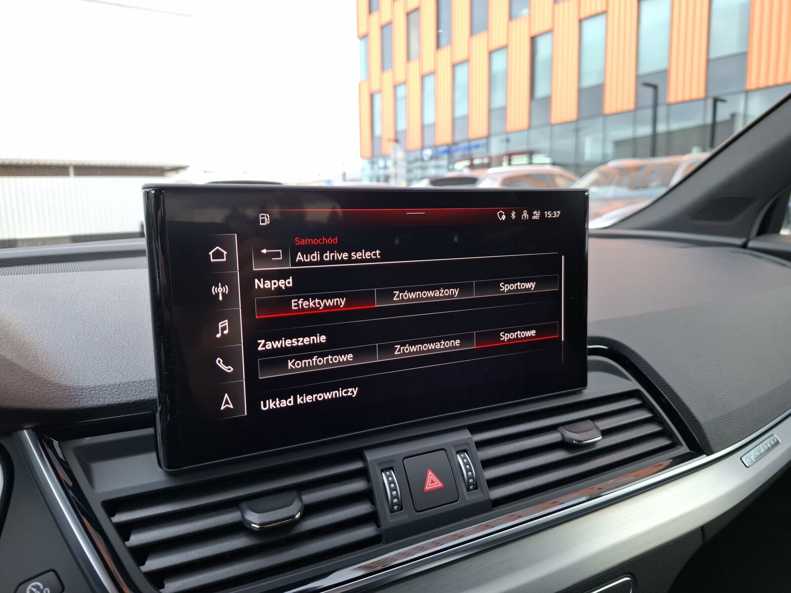 Audi Q5 Sportback - zdjęcie 36