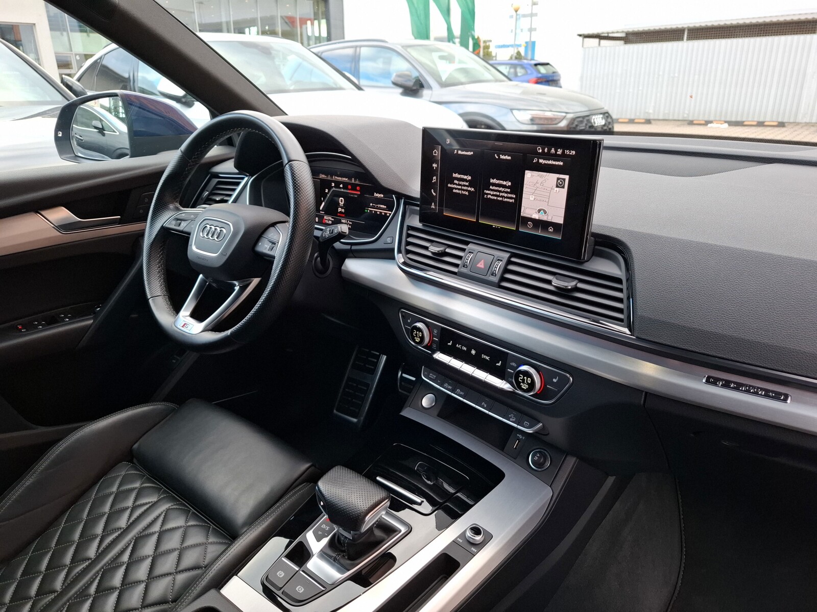 Audi Q5 Sportback - zdjęcie 10