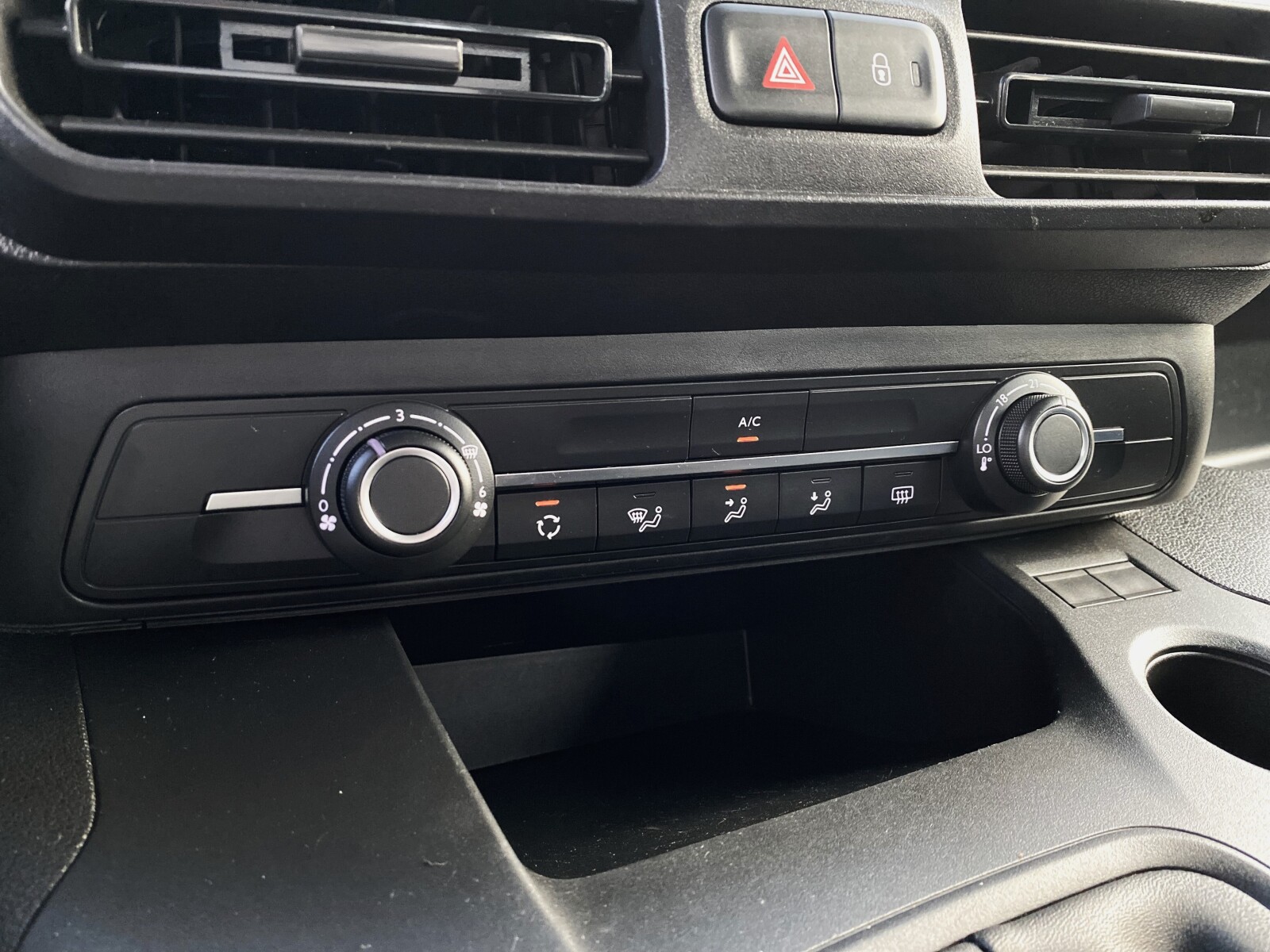 Toyota Proace City Verso - zdjęcie 12