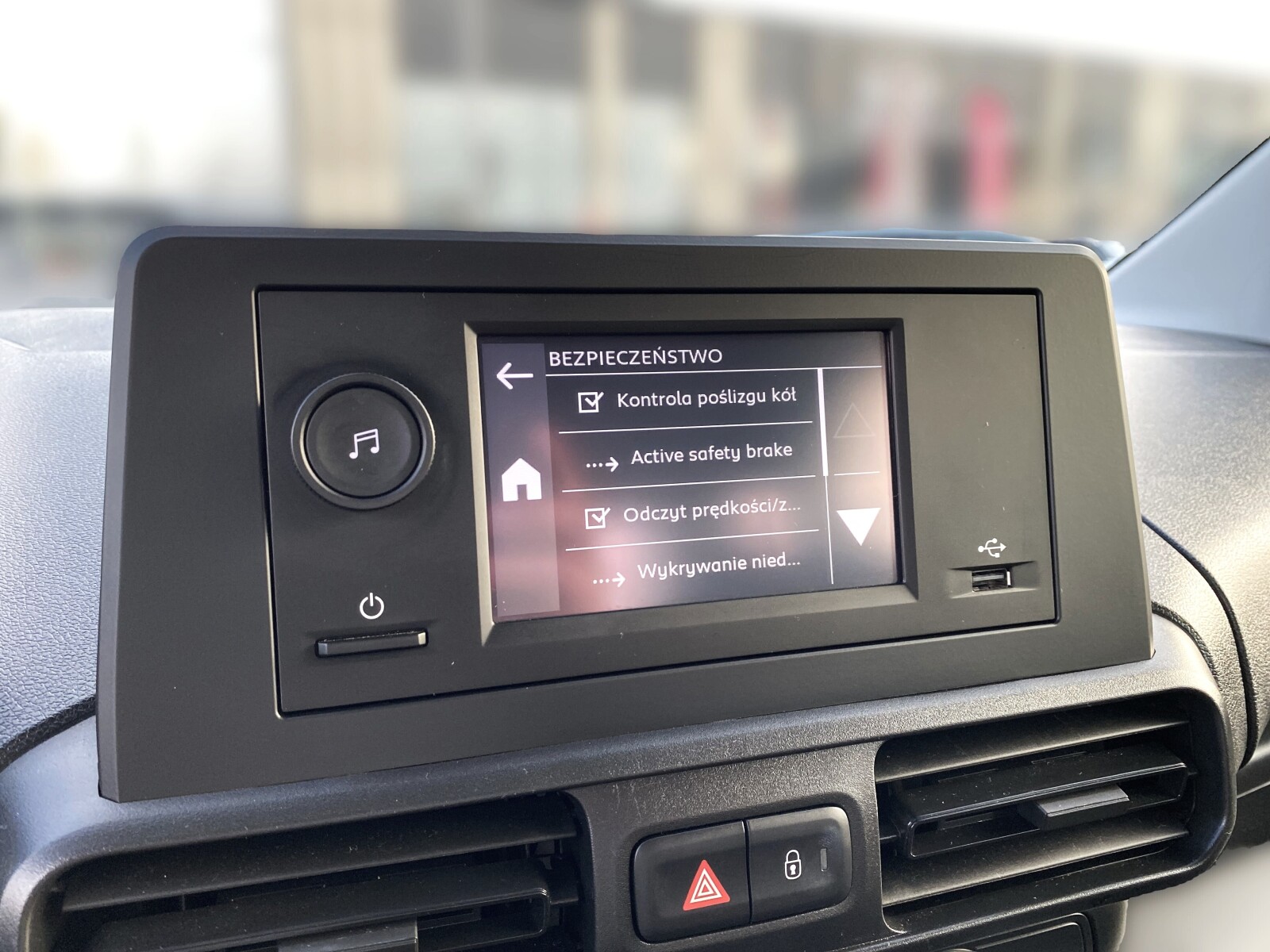 Toyota Proace City Verso - zdjęcie 15