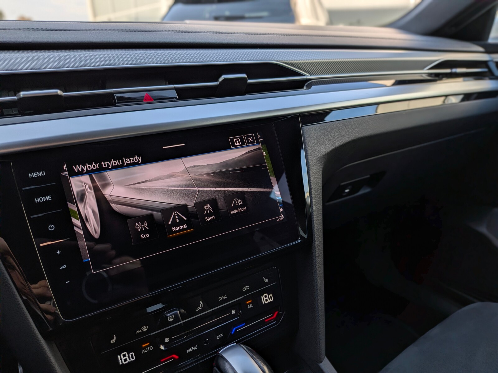 Volkswagen Arteon - zdjęcie 30