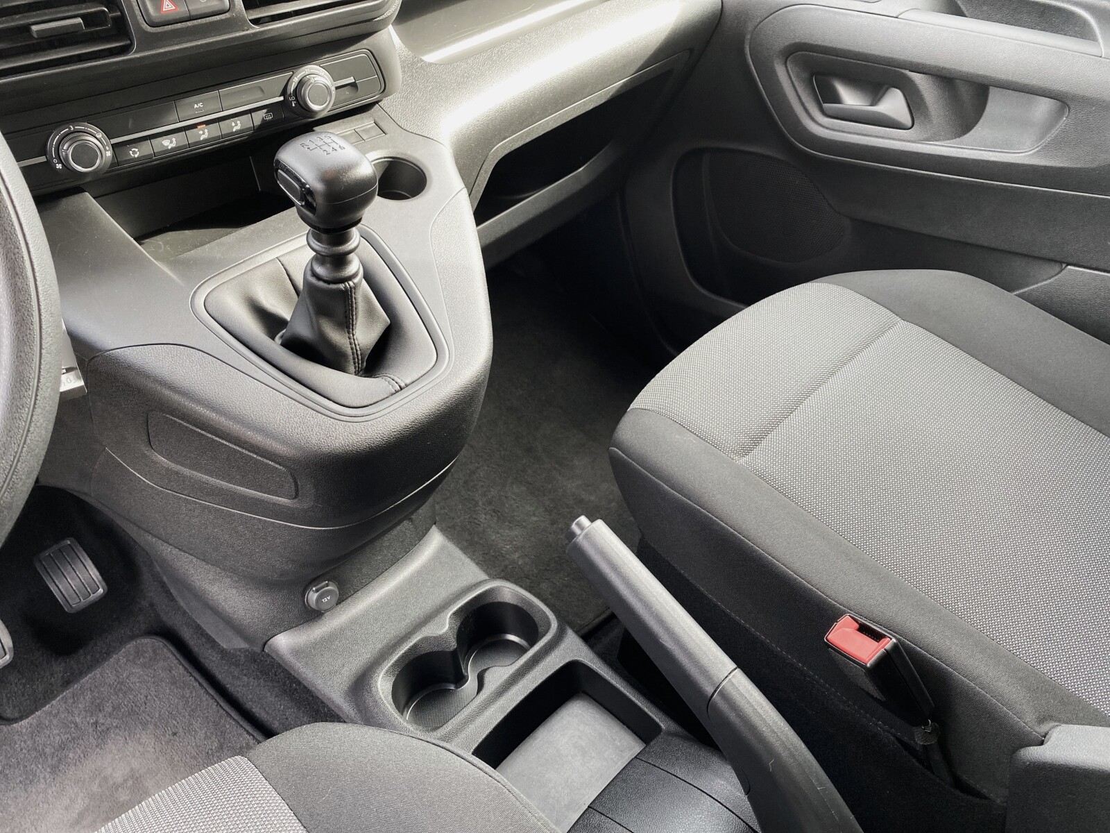 Toyota Proace City Verso - zdjęcie 11
