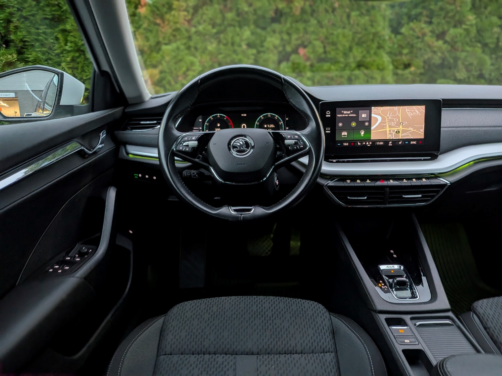 Škoda Octavia Combi - zdjęcie 13