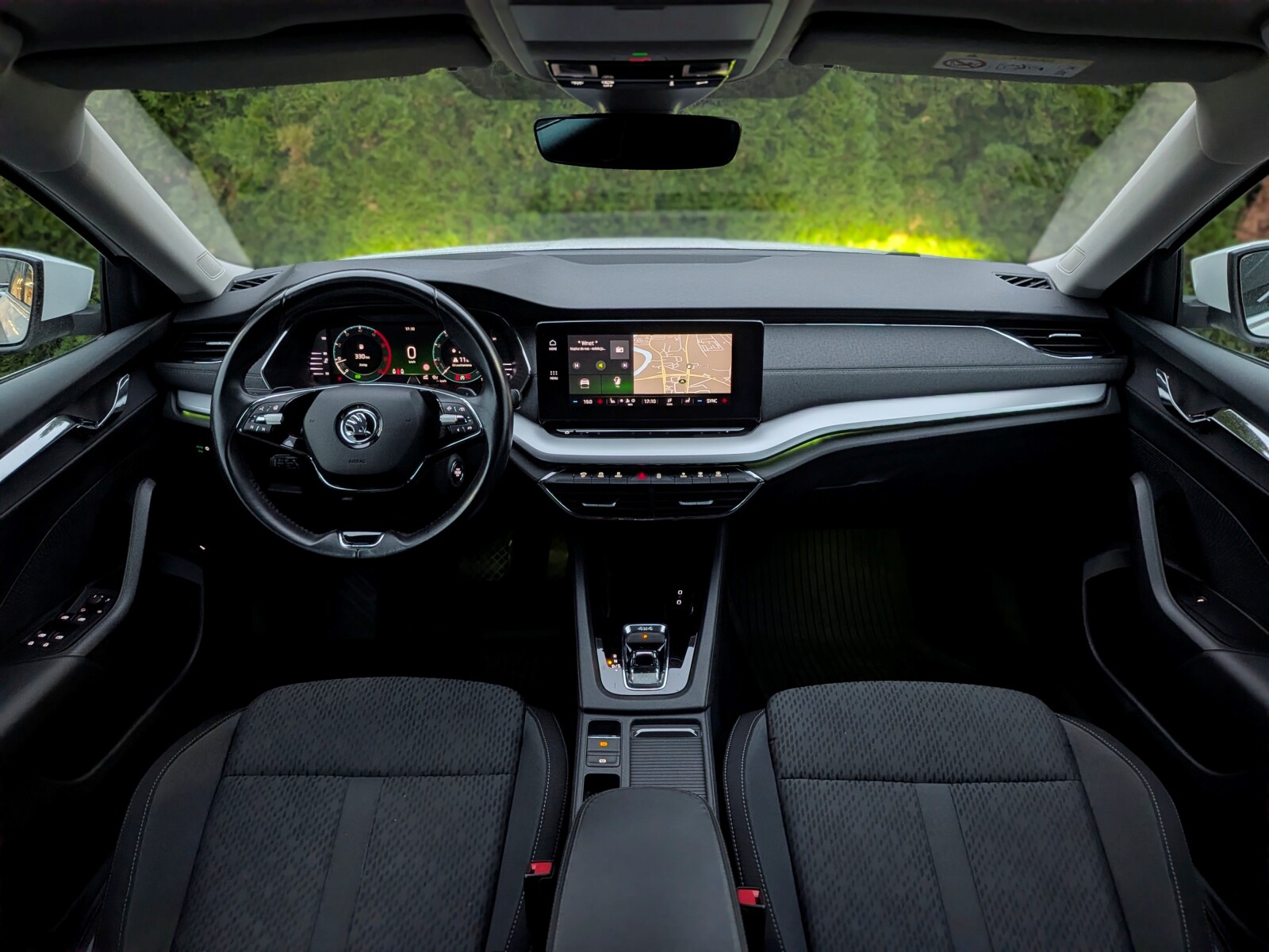 Škoda Octavia Combi - zdjęcie 11