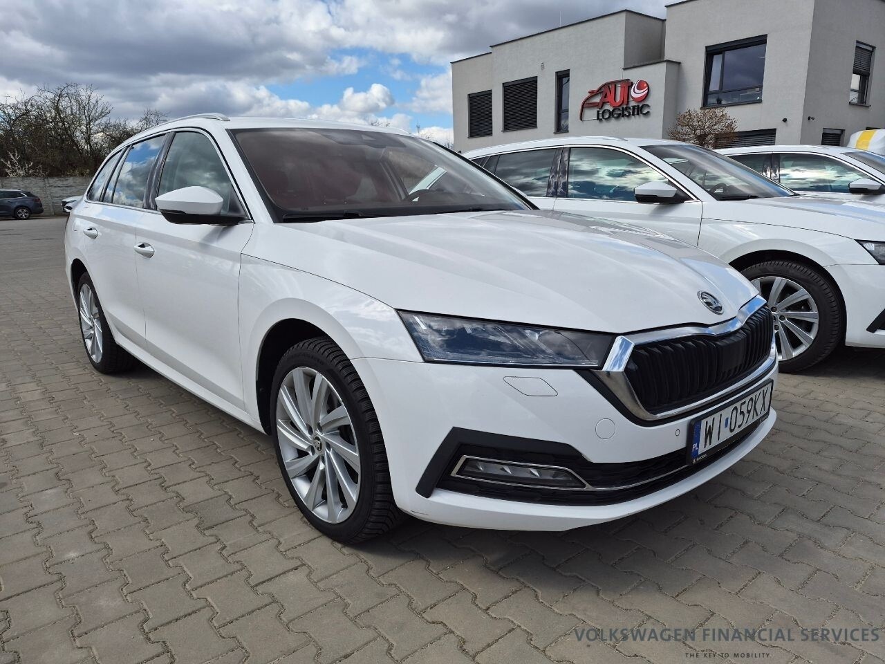 Škoda Octavia Combi - zdjęcie 2