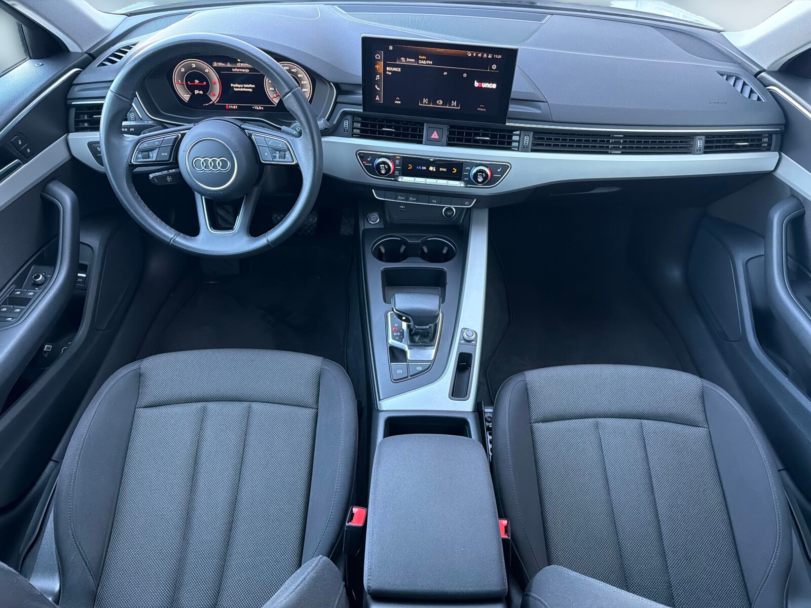 Audi A4 Limousine - zdjęcie 12