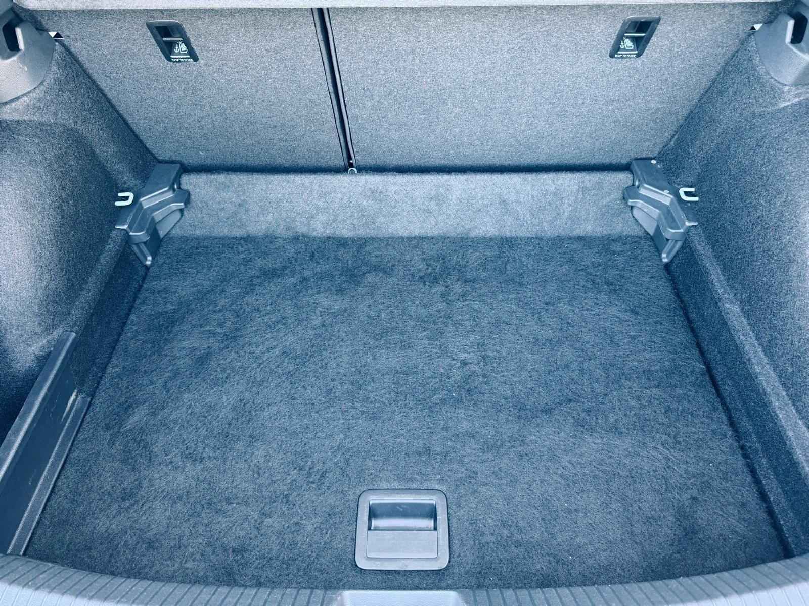 Volkswagen Taigo - zdjęcie 9