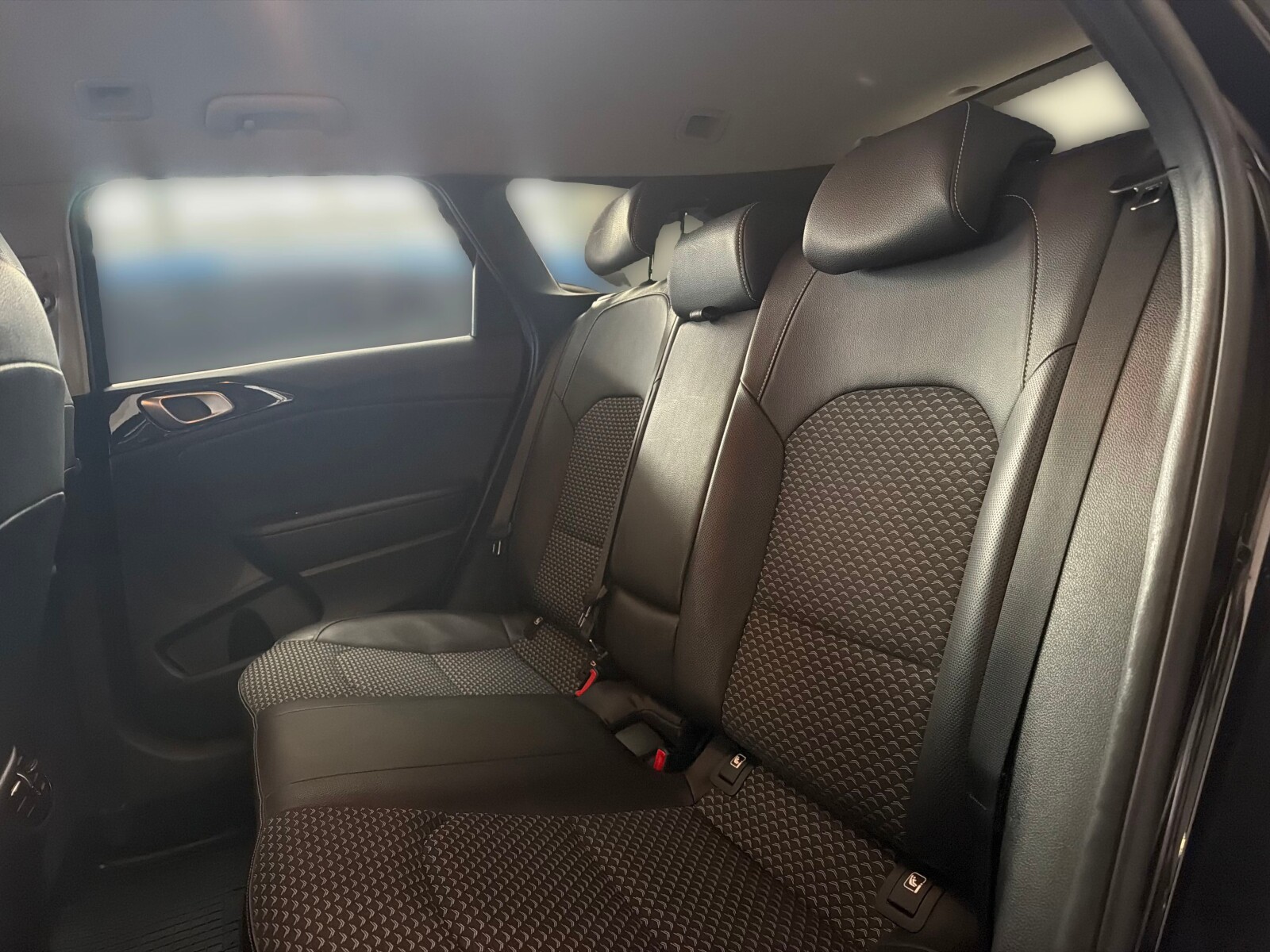 Kia Ceed - zdjęcie 13