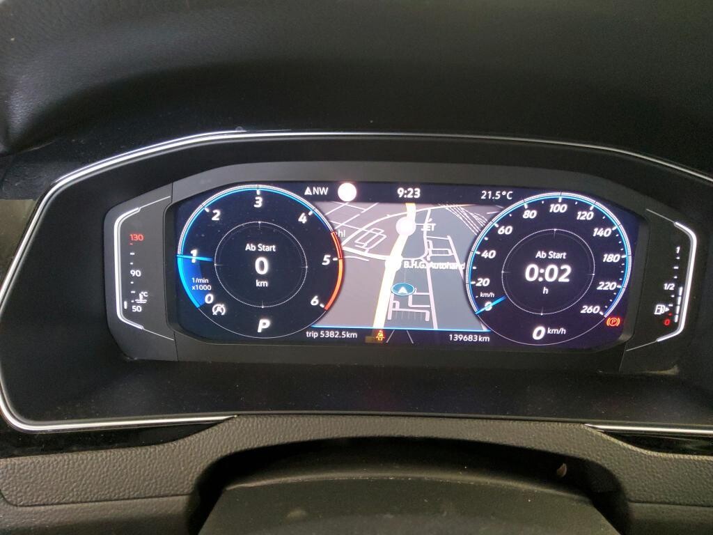 Volkswagen Passat Variant - zdjęcie 3