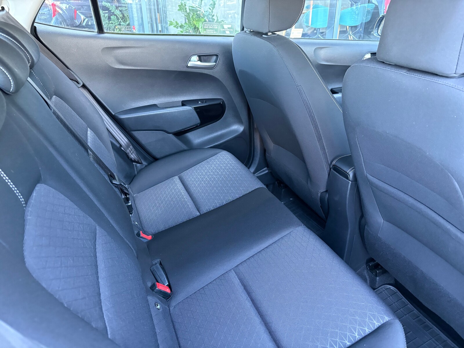 Kia Picanto - zdjęcie 14