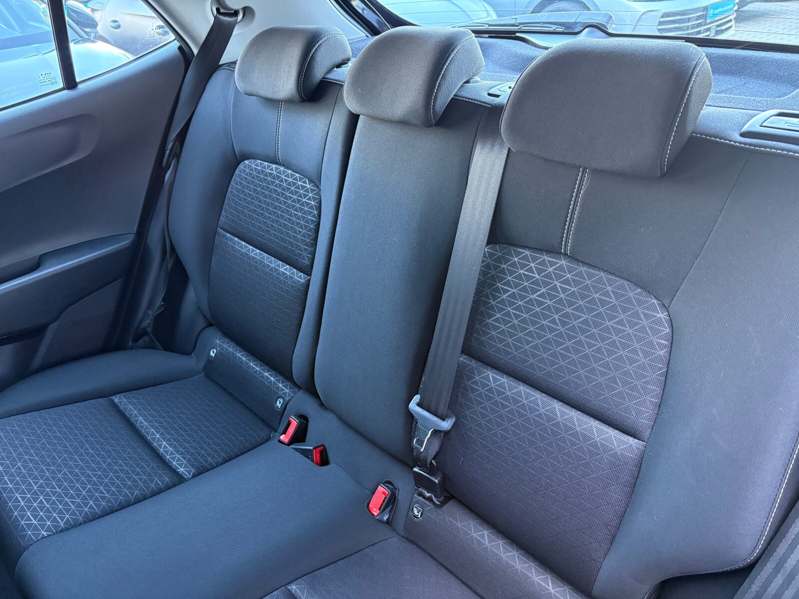 Kia Picanto - zdjęcie 13
