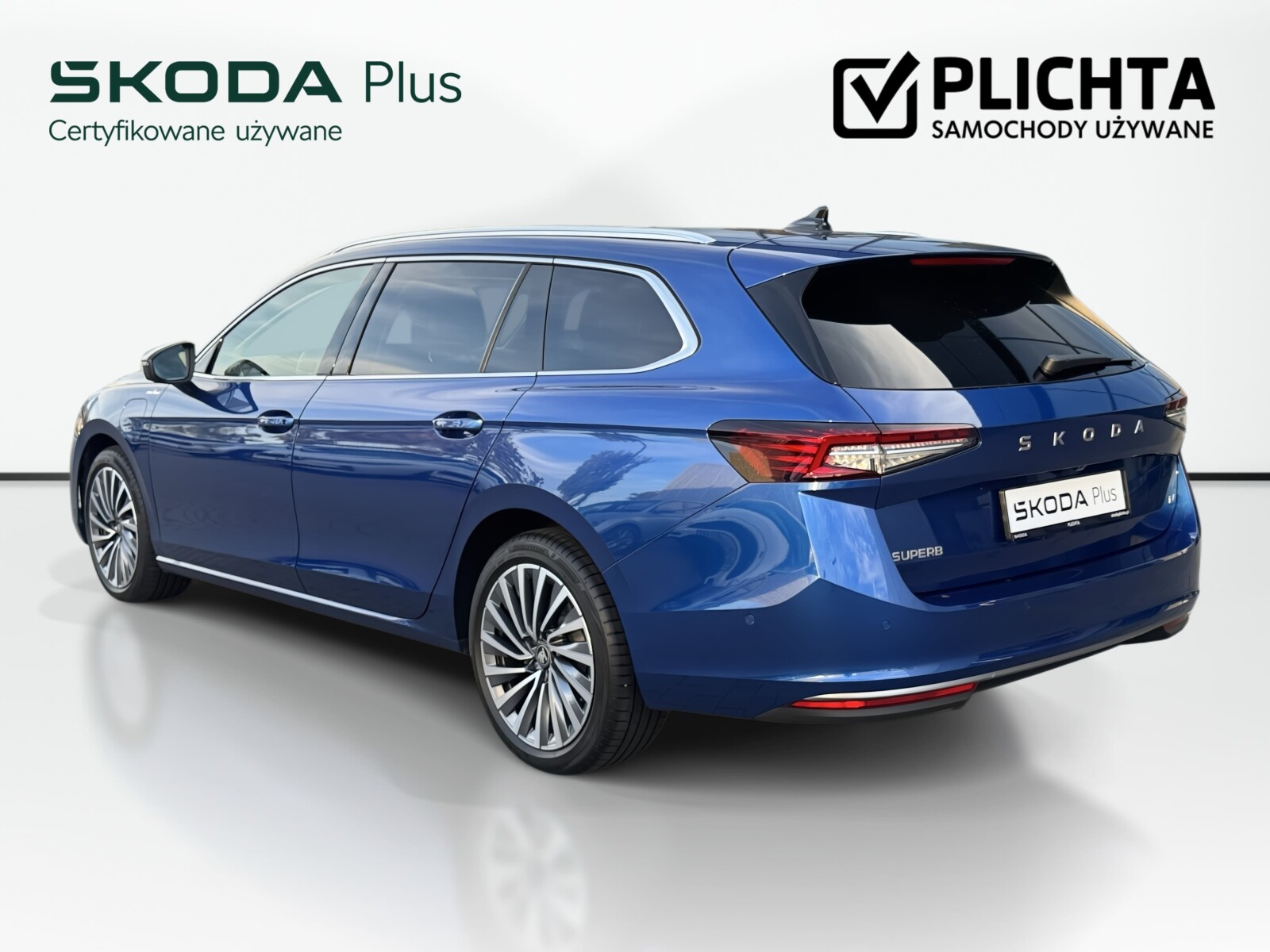 Škoda Superb Combi - zdjęcie 7
