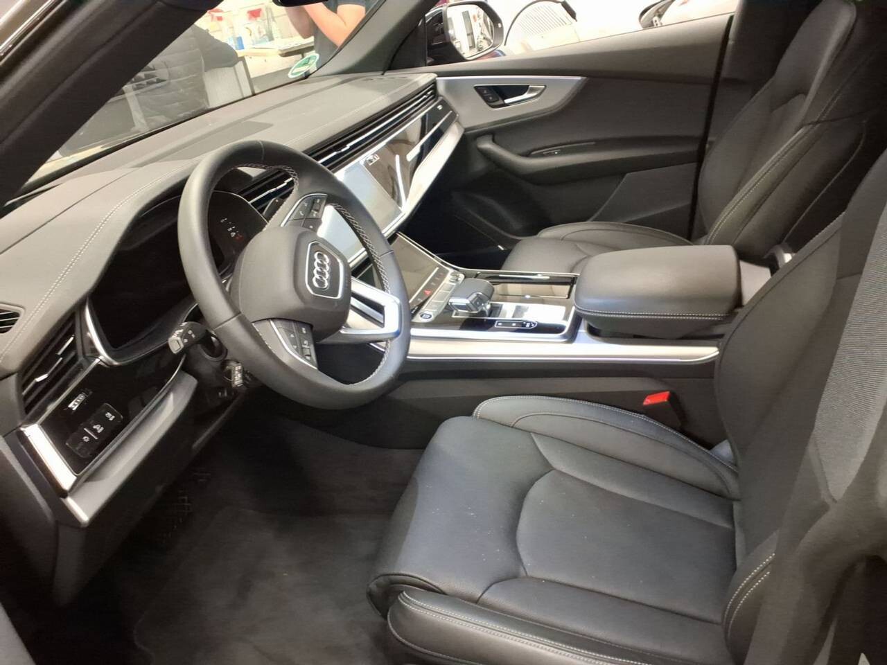 Audi Q8 - zdjęcie 6