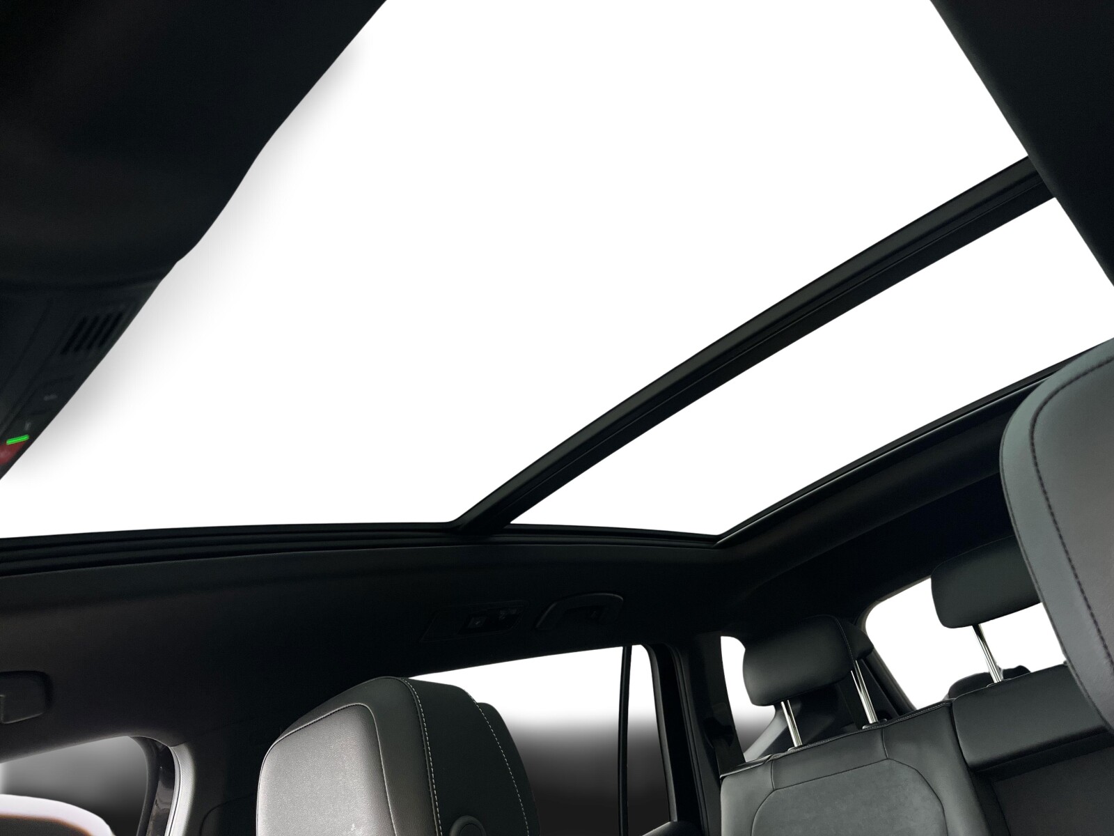 Volkswagen Tiguan Allspace - zdjęcie 36