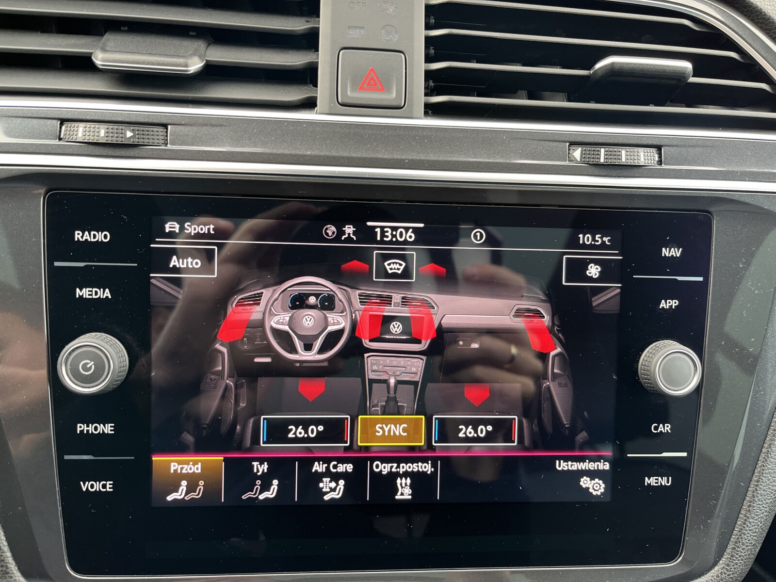 Volkswagen Tiguan Allspace - zdjęcie 32