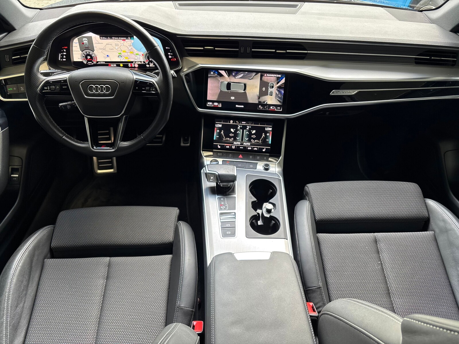 Audi A6 Avant - zdjęcie 10