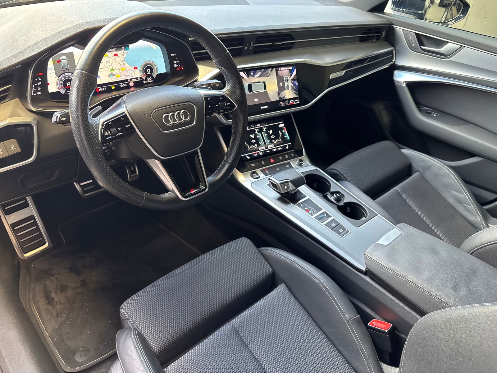 Audi A6 Avant - zdjęcie 17