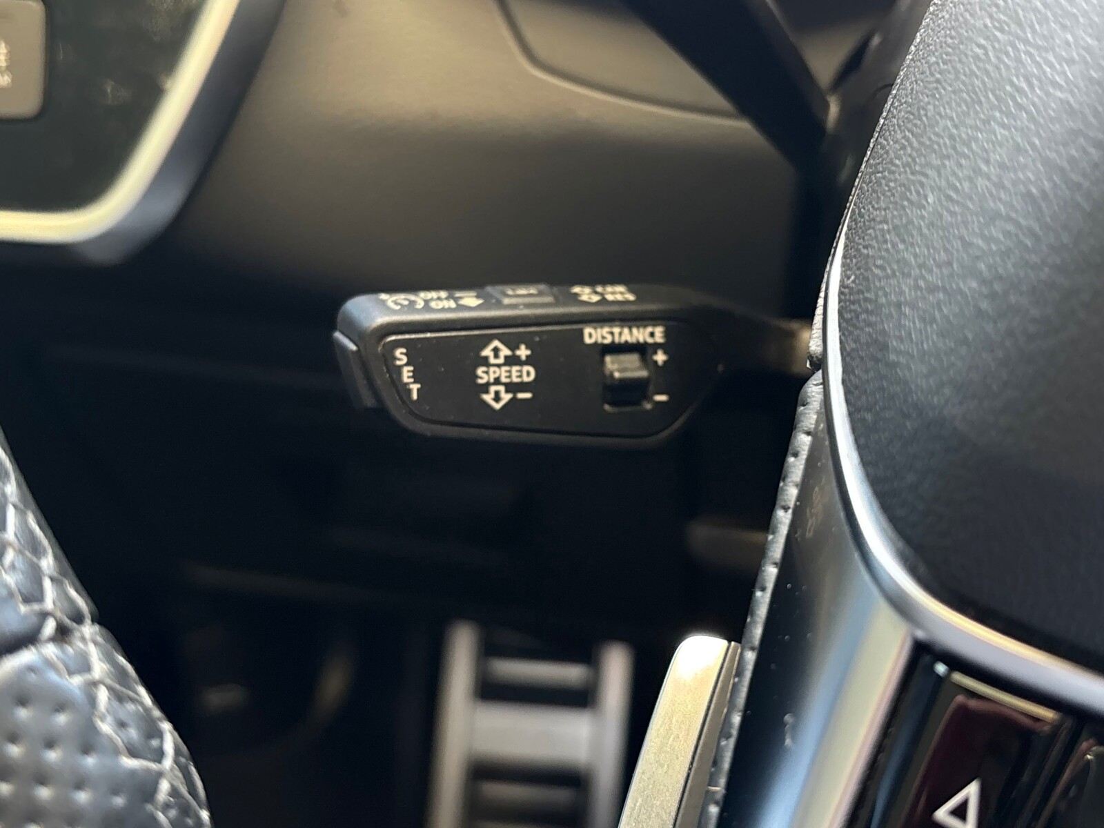 Audi A6 Avant - zdjęcie 13