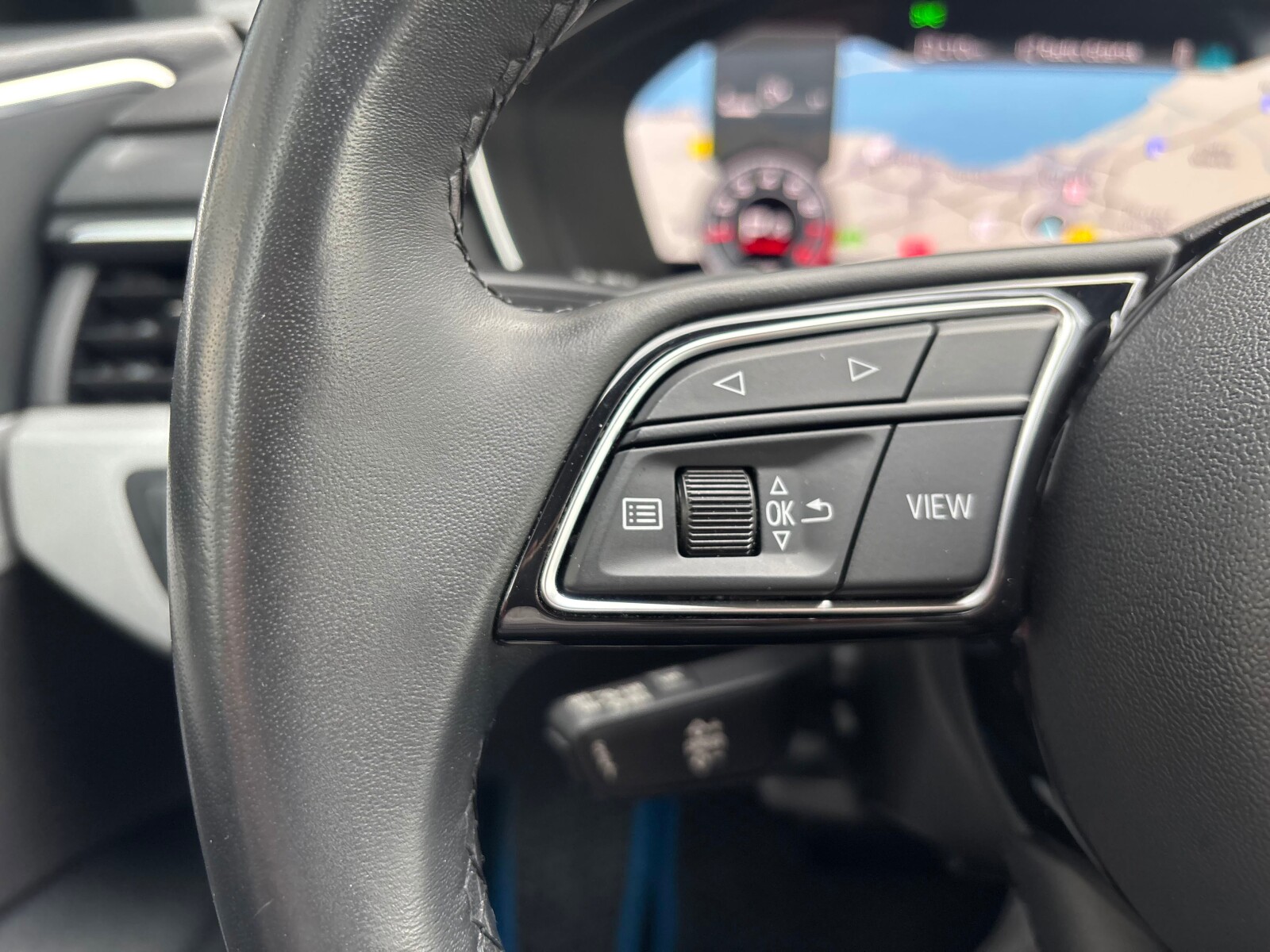 Audi A4 allroad quattro - zdjęcie 12