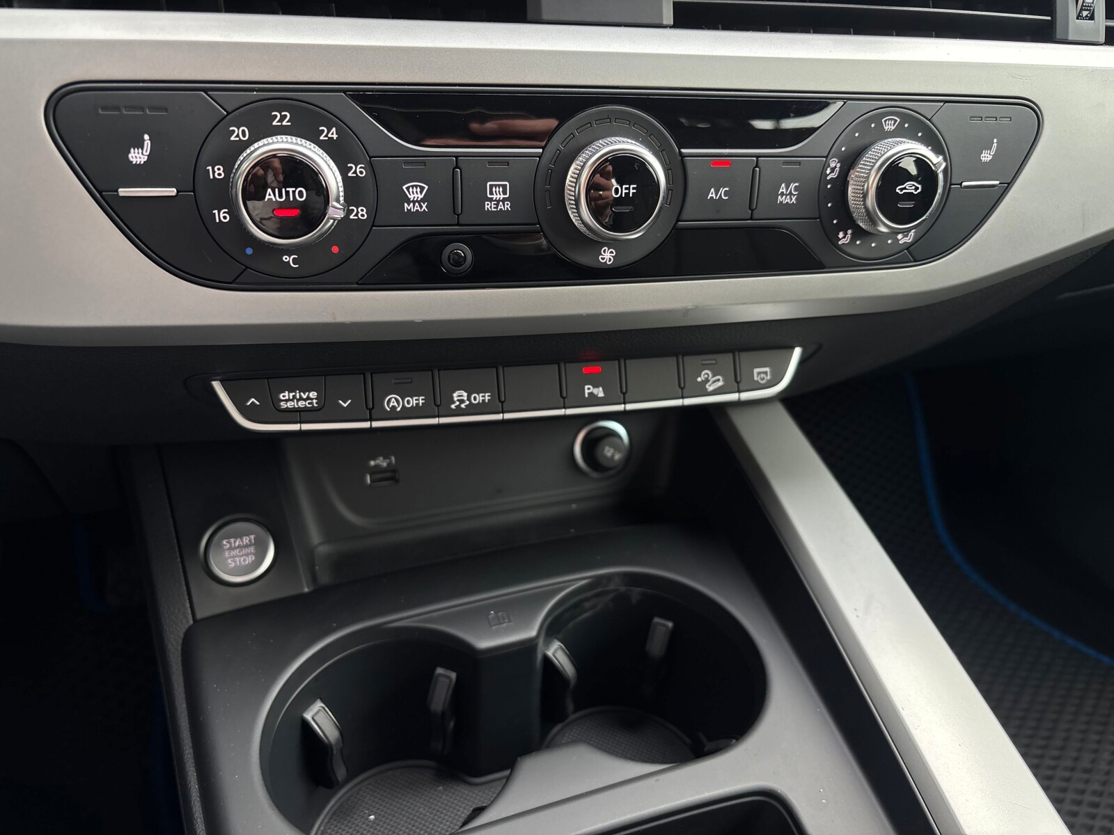 Audi A4 allroad quattro - zdjęcie 18