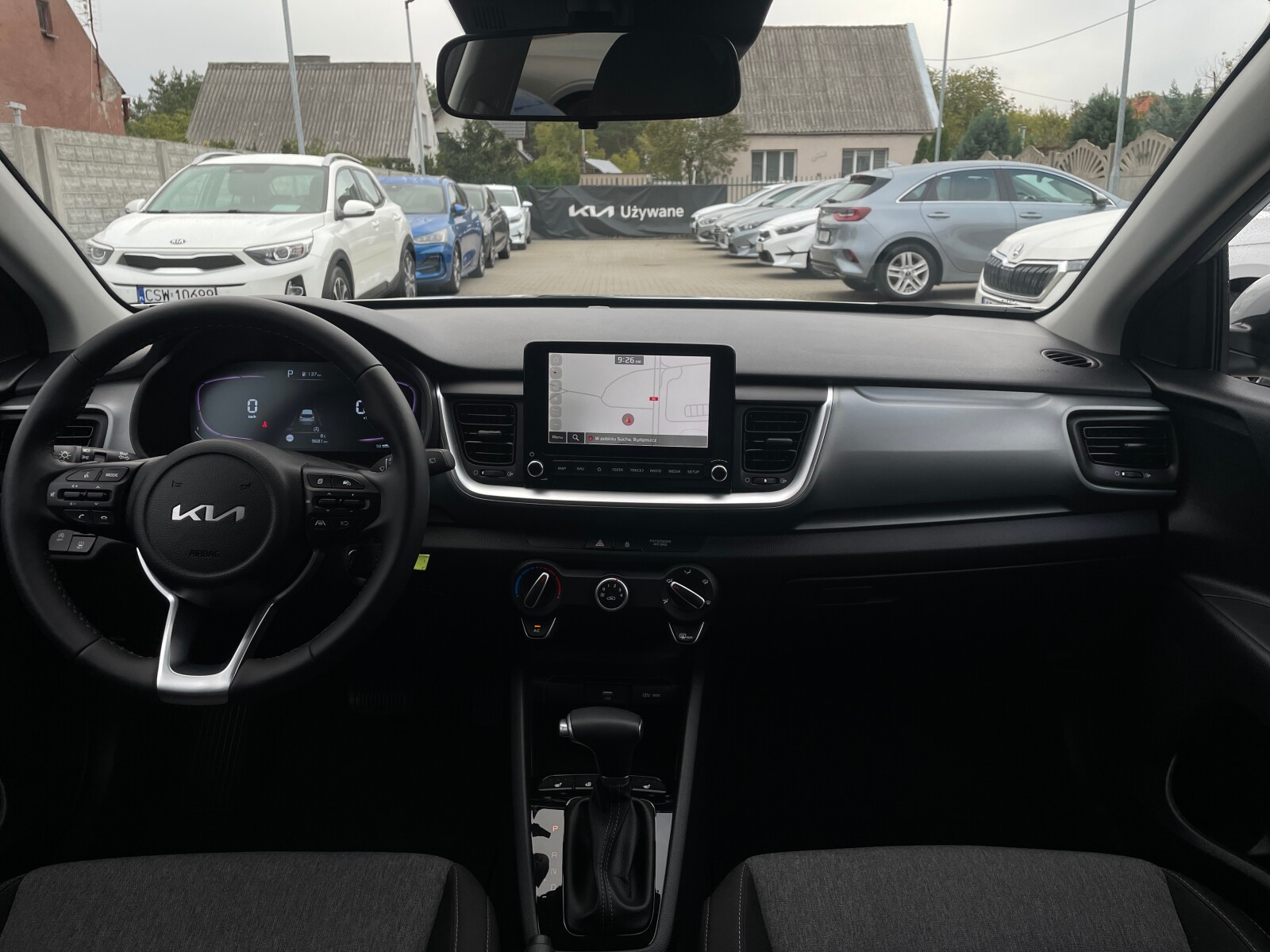 Kia Stonic - zdjęcie 18