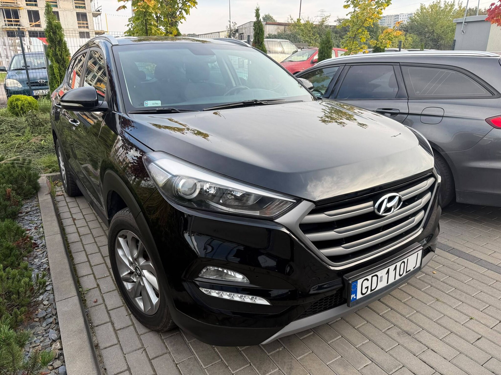 Hyundai Tucson - zdjęcie 2