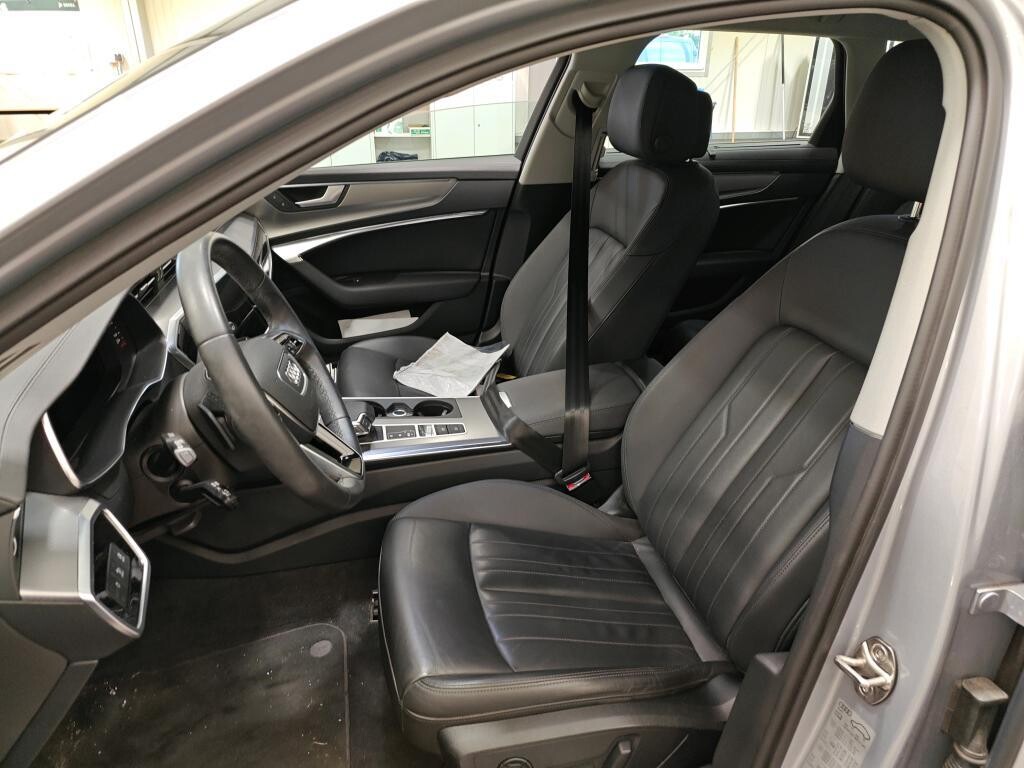 Audi A6 Avant - zdjęcie 9