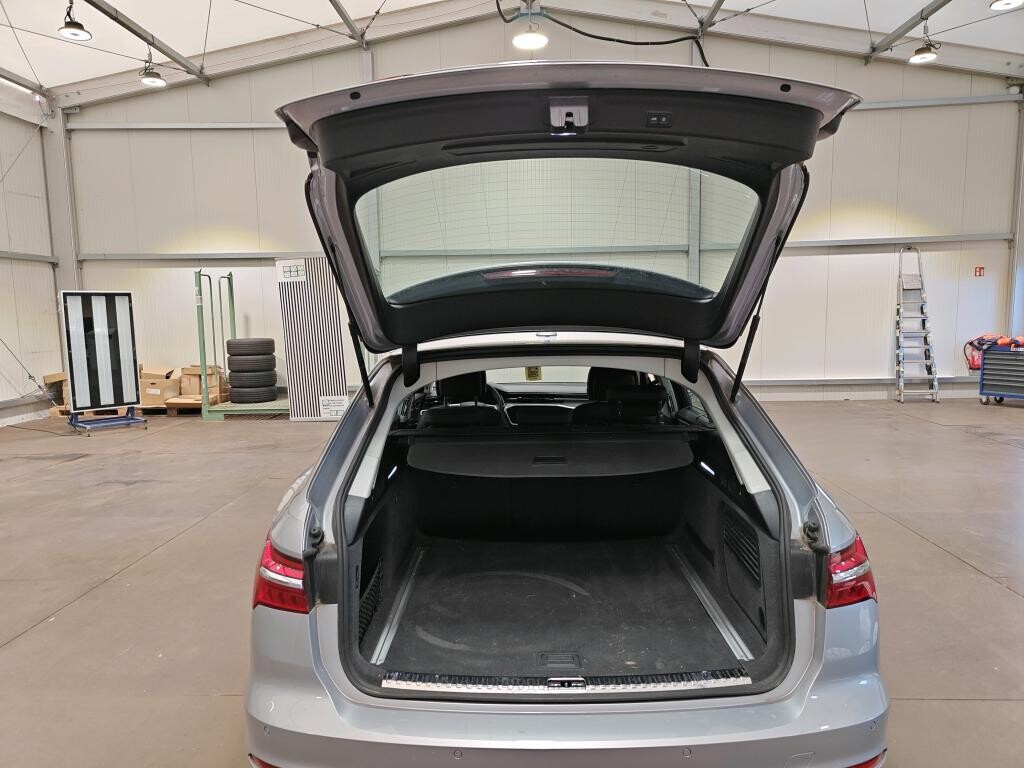 Audi A6 Avant - zdjęcie 6