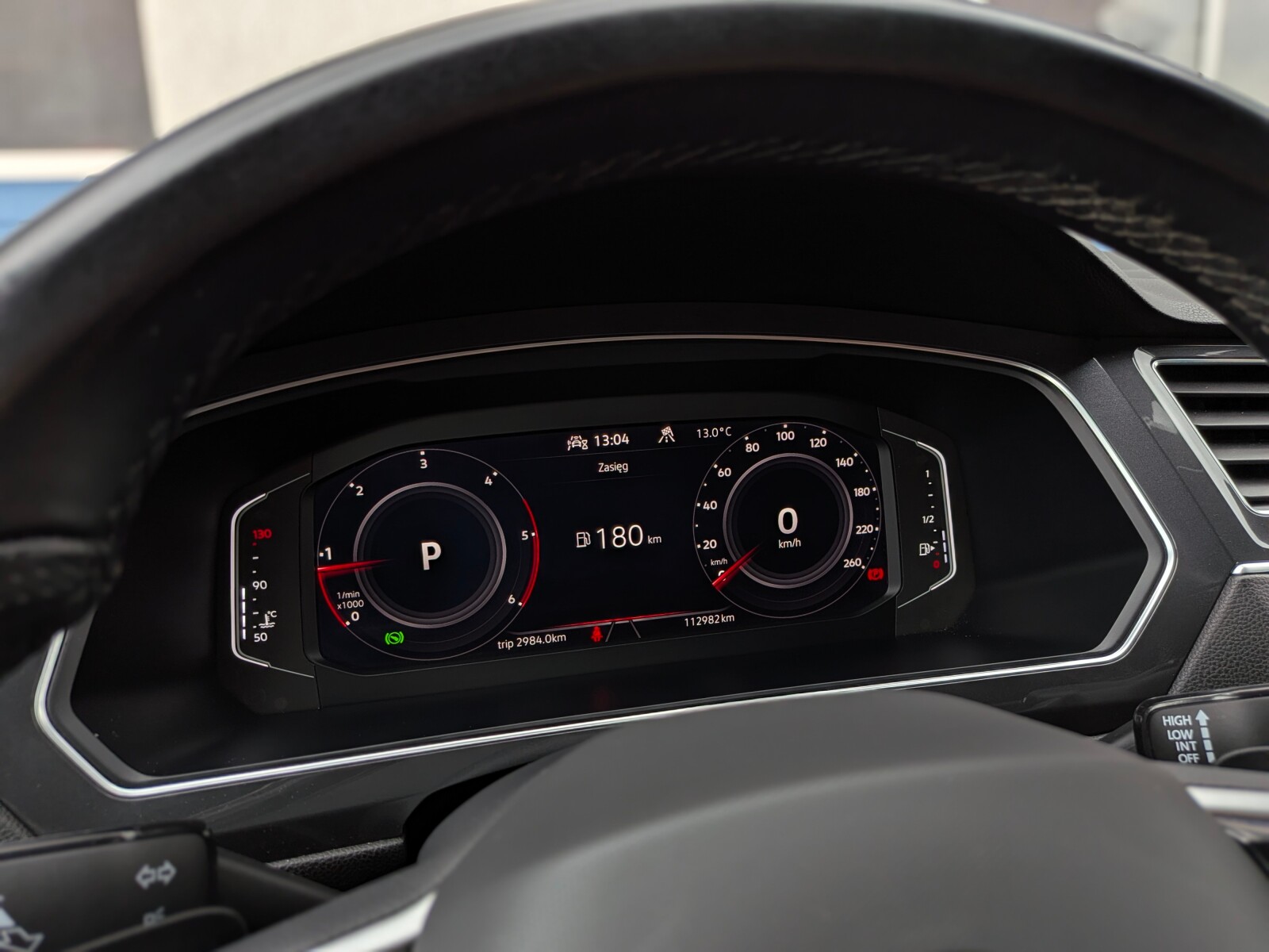 Volkswagen Tiguan Allspace - zdjęcie 23