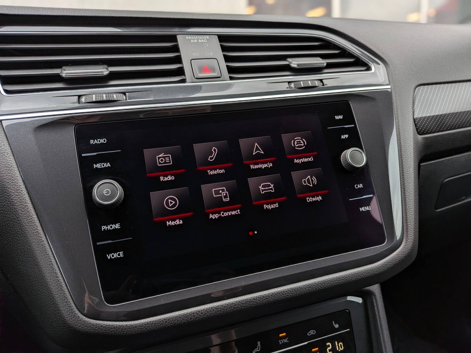 Volkswagen Tiguan Allspace - zdjęcie 24