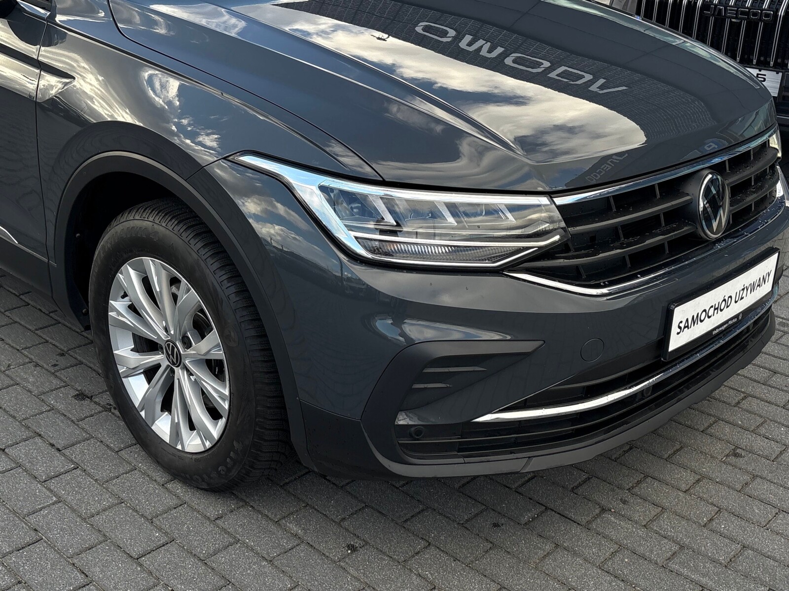 Volkswagen Tiguan - zdjęcie 33