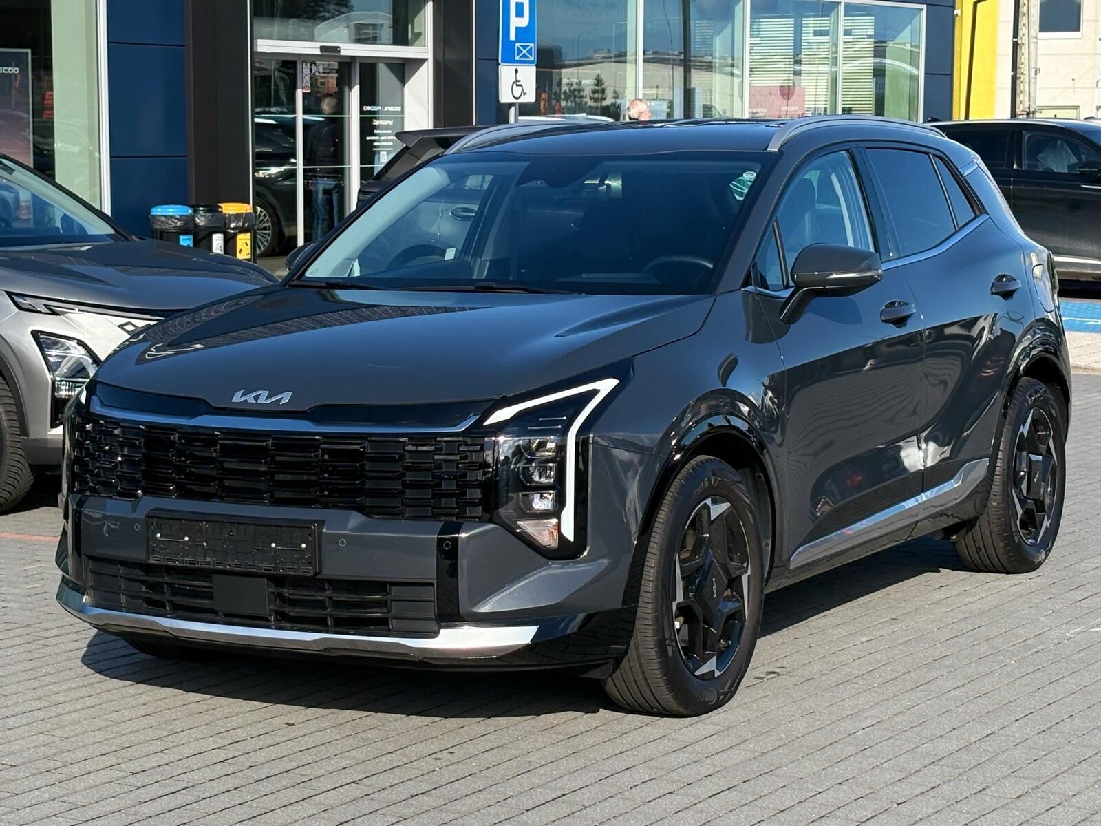Kia Sportage - zdjęcie 2