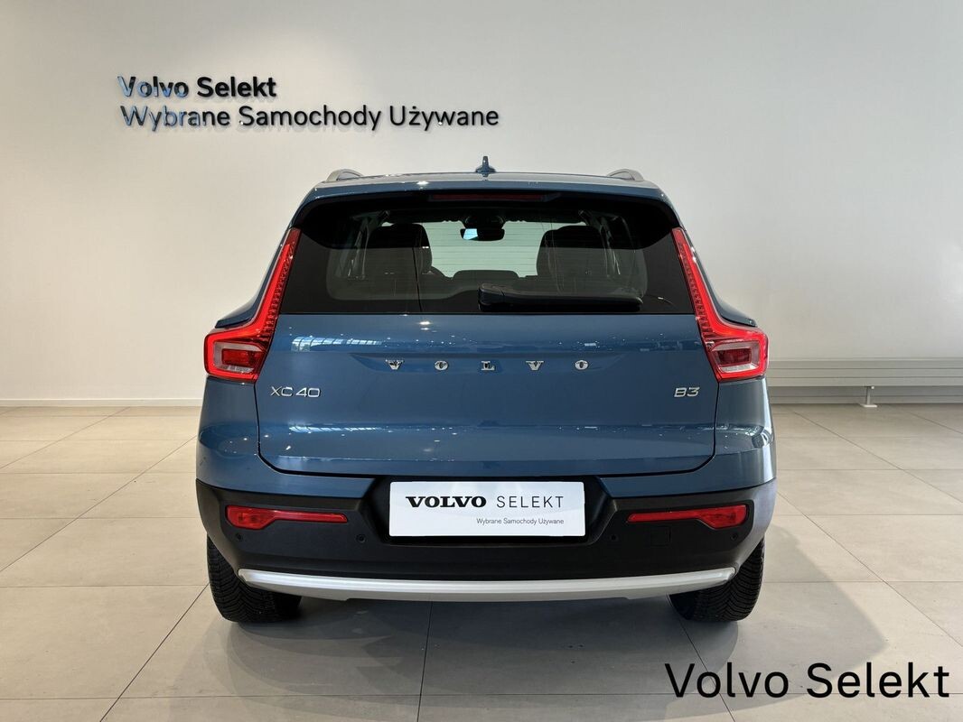 Volvo XC 40 - zdjęcie 22