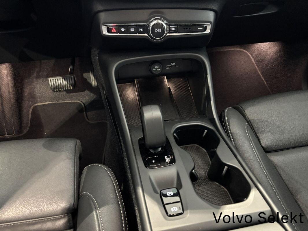 Volvo XC 40 - zdjęcie 7