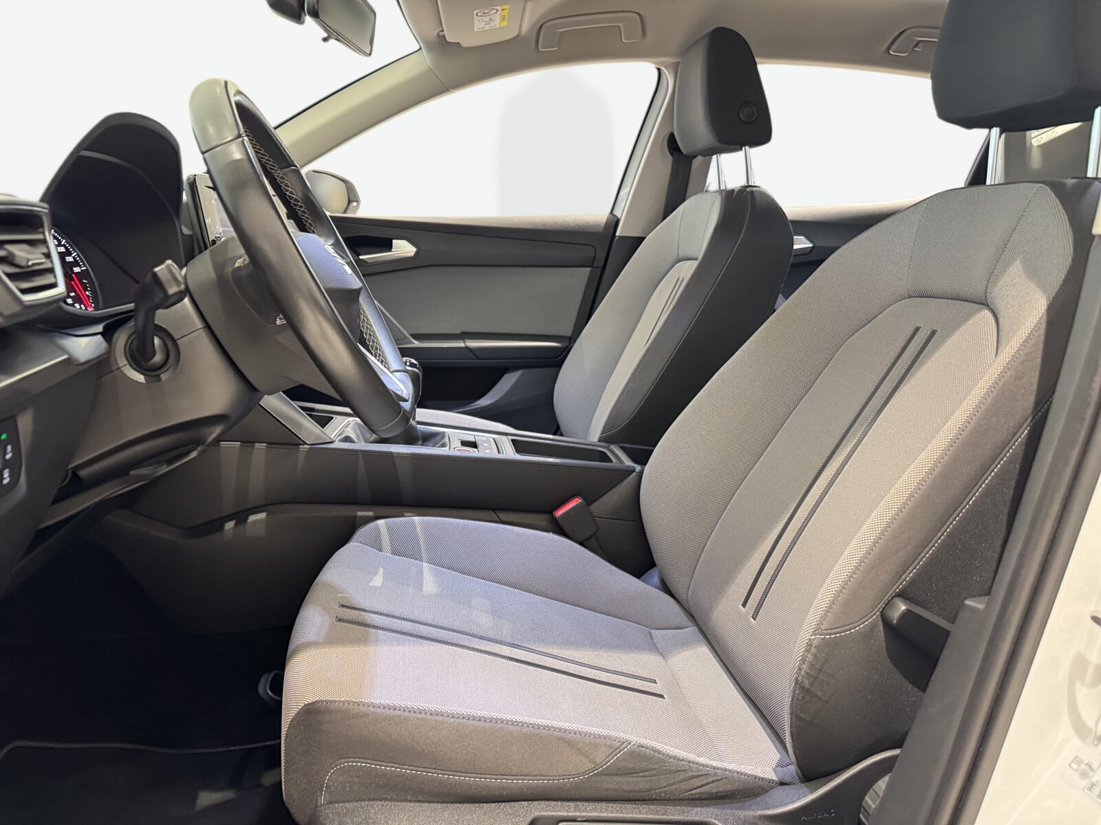Seat Leon - zdjęcie 9