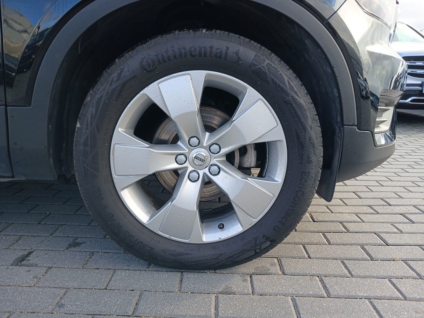 Volvo XC 40 - zdjęcie 32
