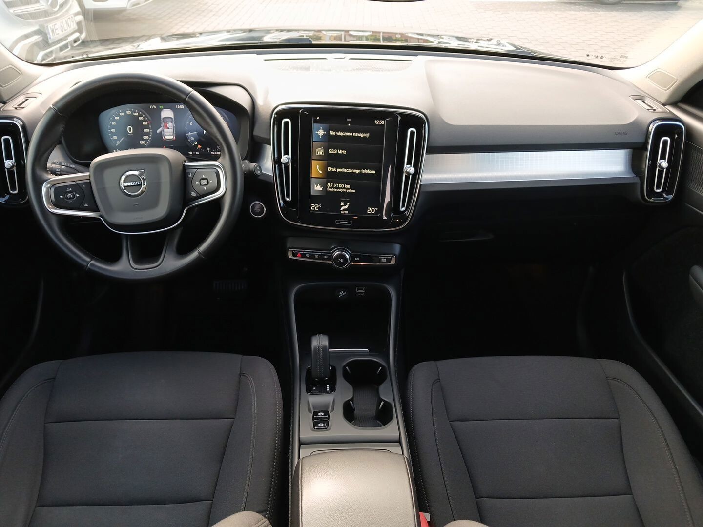 Volvo XC 40 - zdjęcie 19