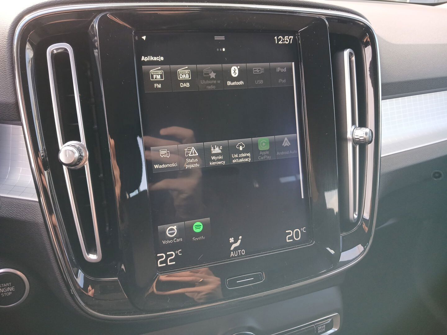 Volvo XC 40 - zdjęcie 25