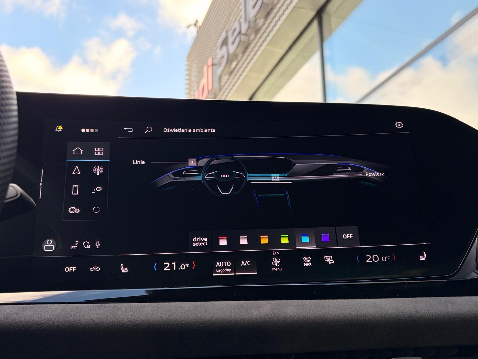 Audi A6 Limousine e-hybrid - zdjęcie 35