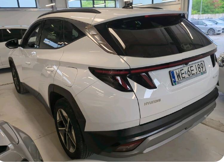 Hyundai Tucson - zdjęcie 3