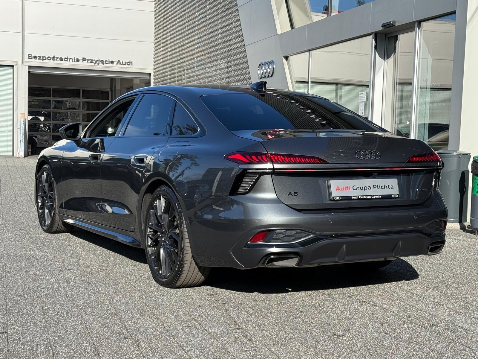 Audi A6 Limousine e-hybrid - zdjęcie 12