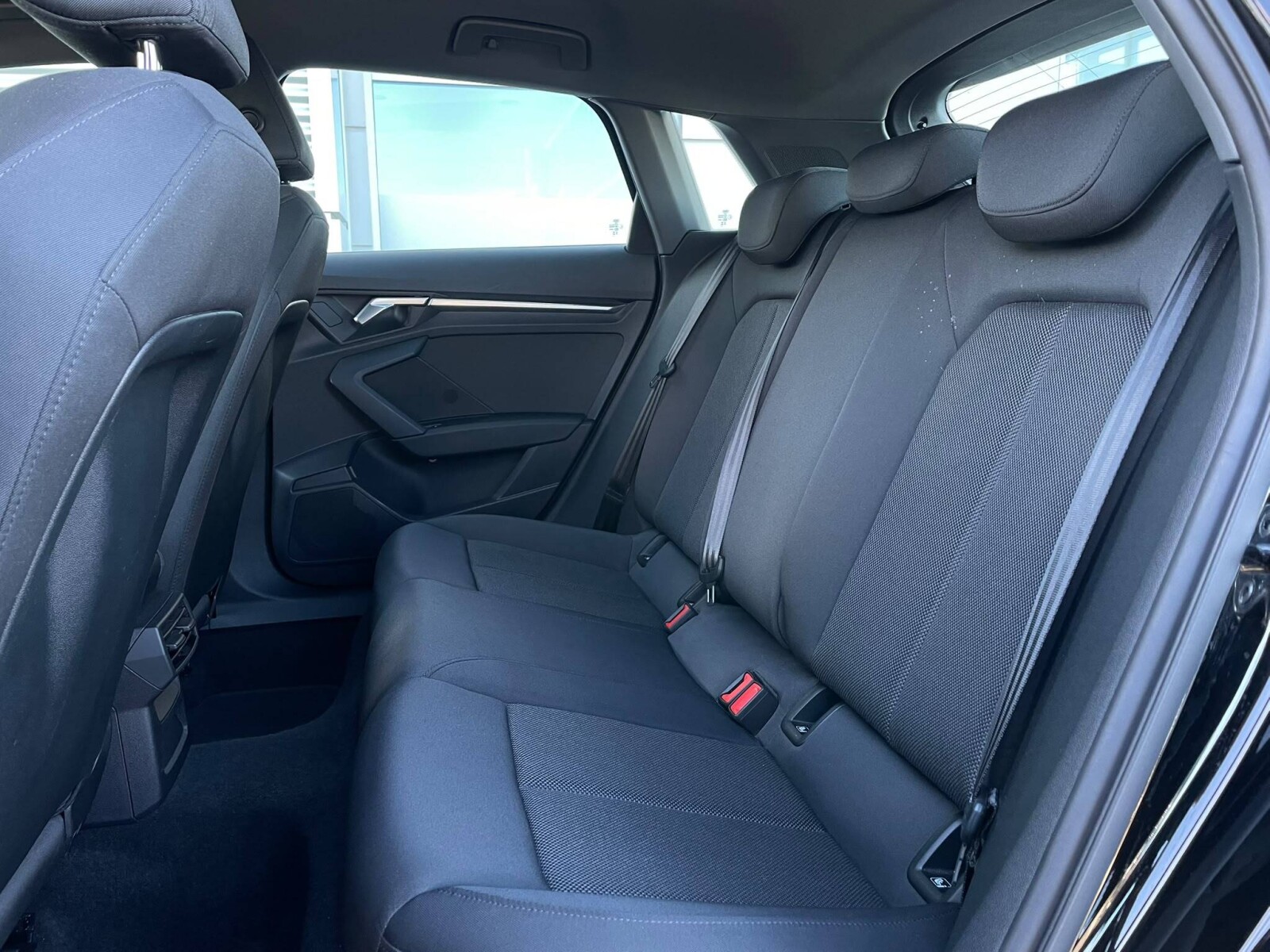 Audi A3 Sportback - zdjęcie 11