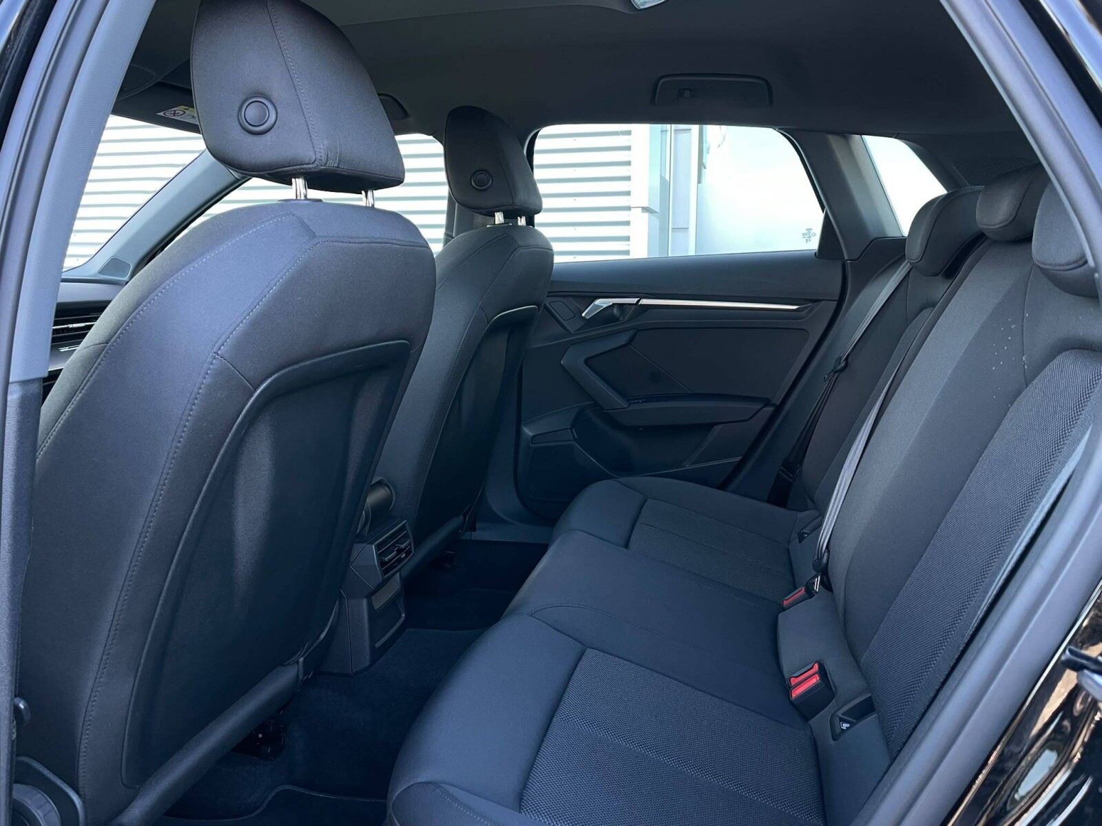 Audi A3 Sportback - zdjęcie 10